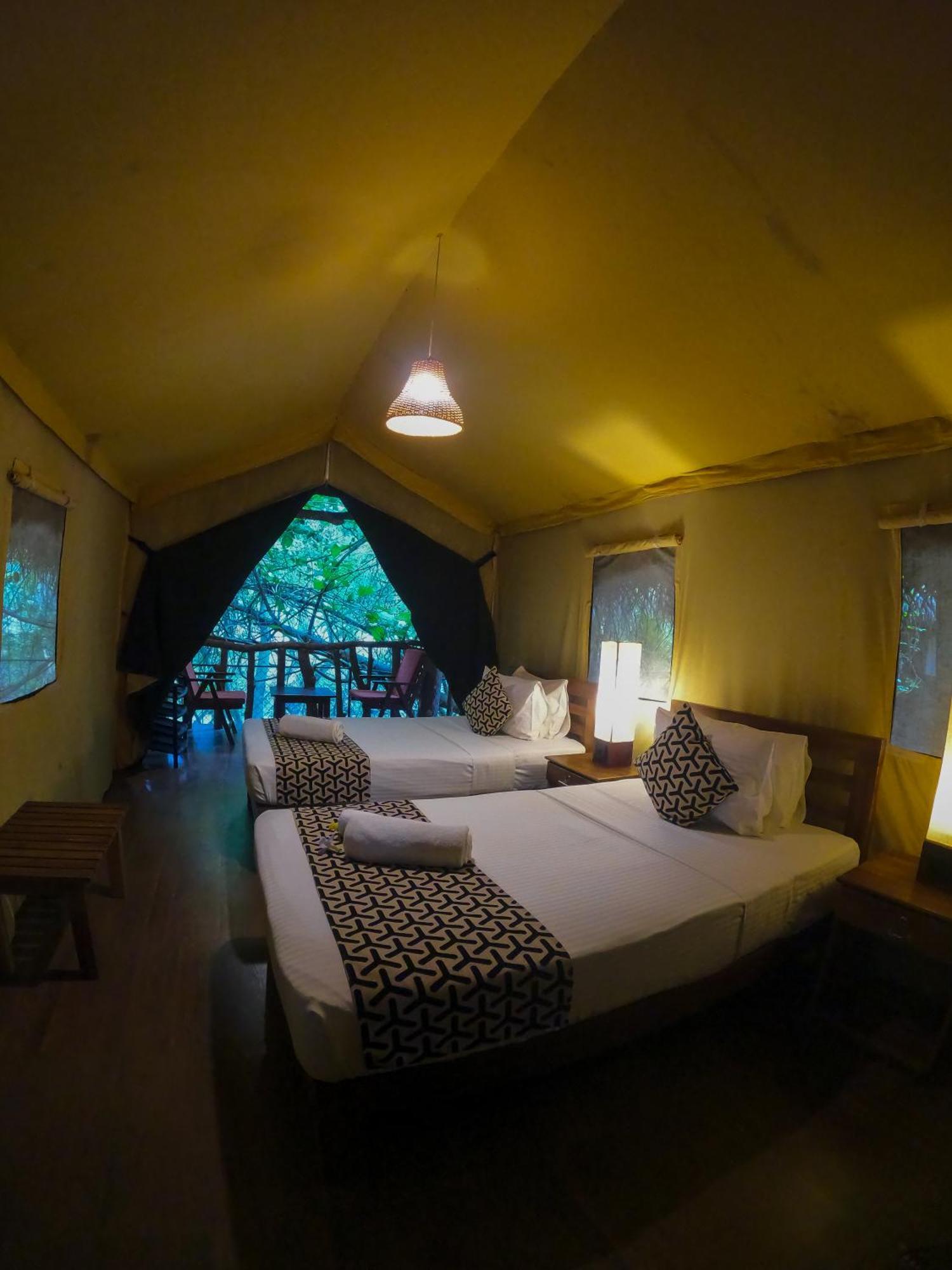 Athgira River Camping - Udawalawe Eksteriør bilde