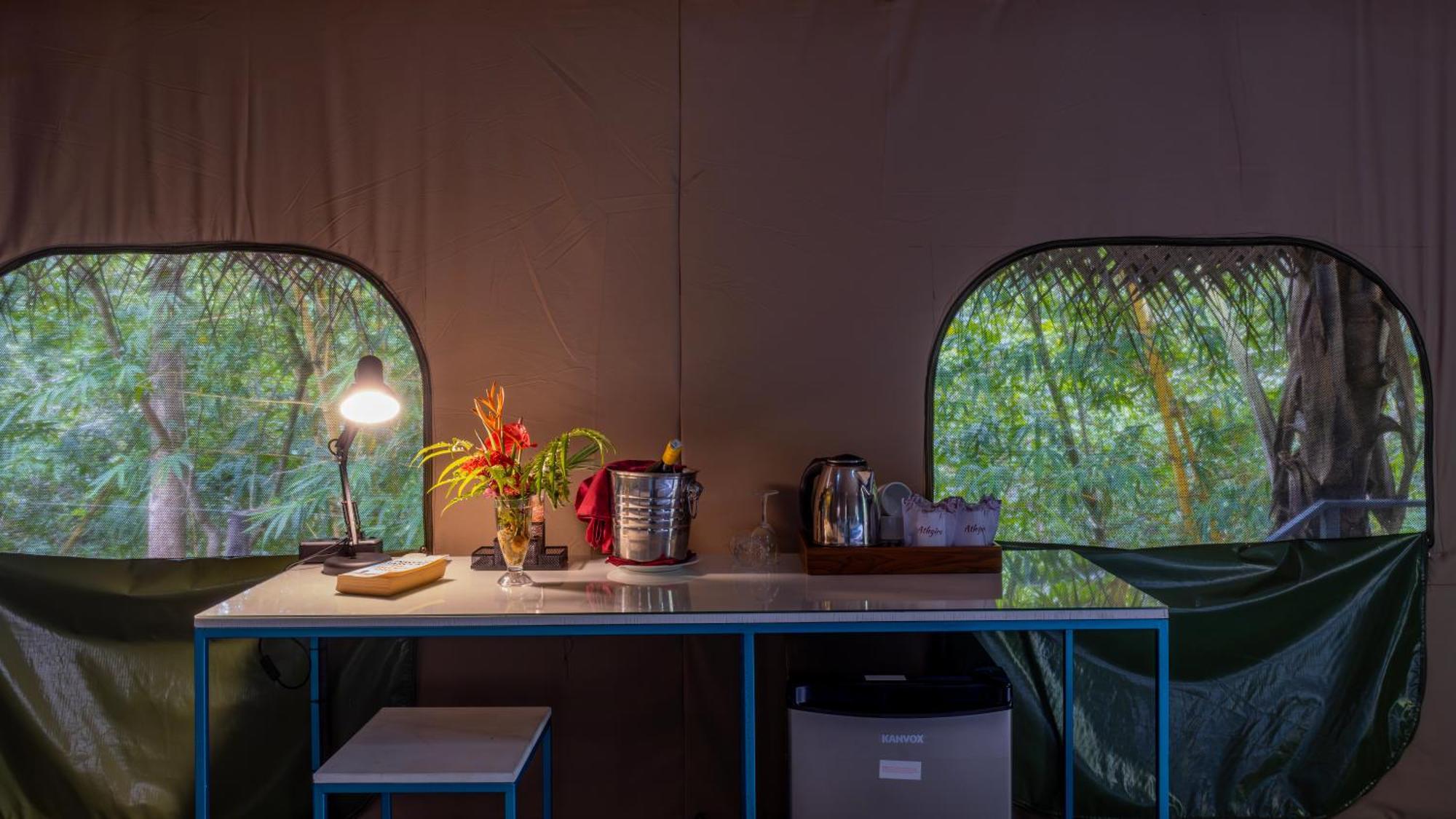 Athgira River Camping - Udawalawe Eksteriør bilde